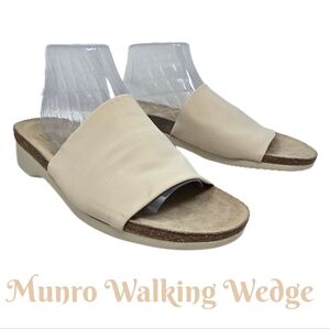 Munro Womens Walking Wedge Sz 11M Nude Fabric Cork Insole  Casual Comfort